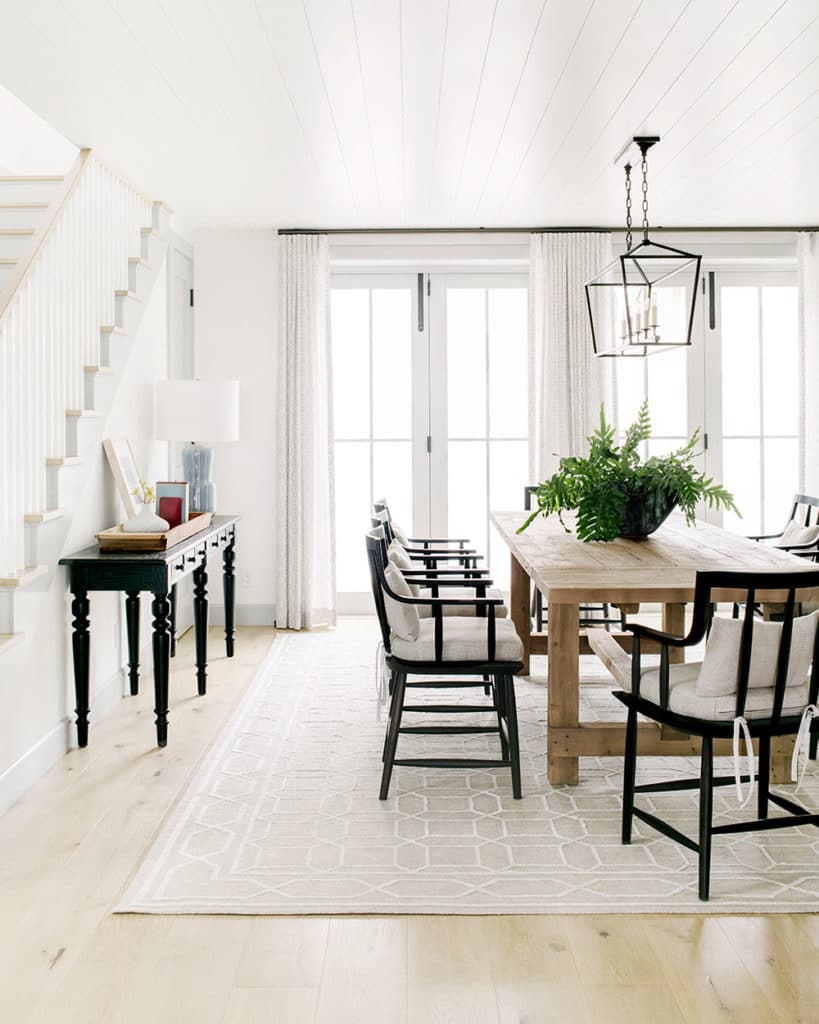 Coastal Custom dining area