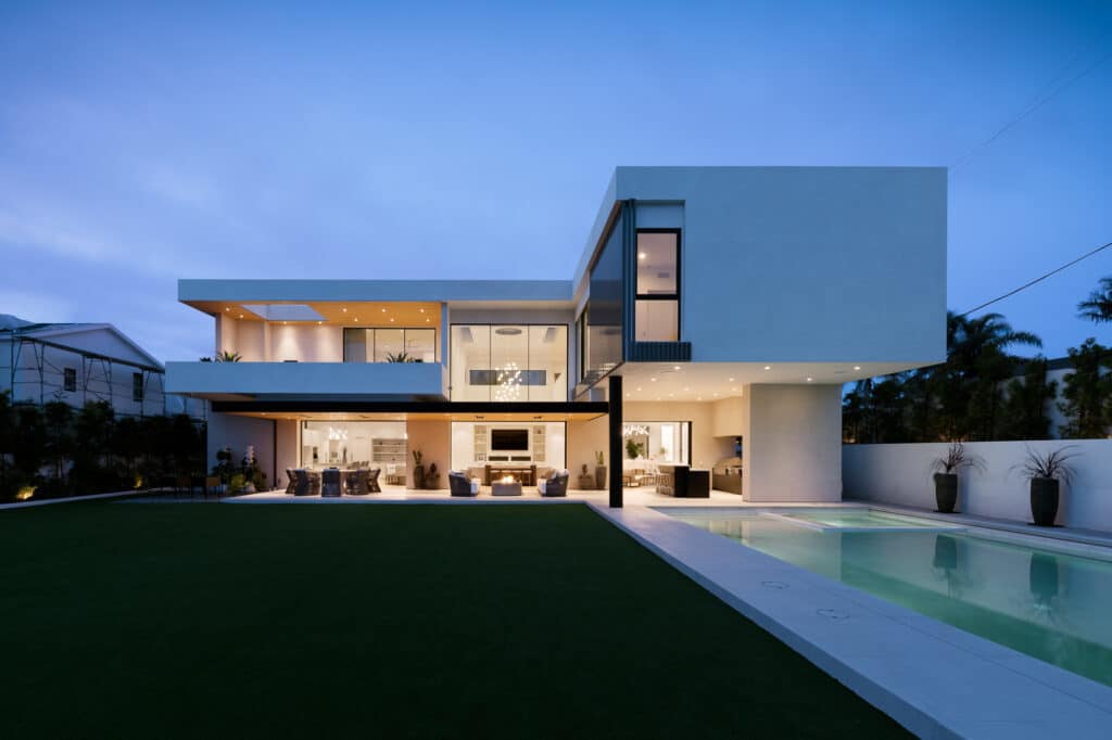 Manhattan Beach Compound rear view