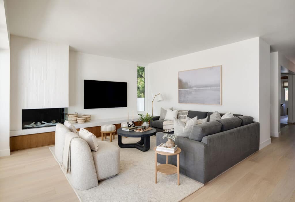 Family room in Manhattan Beach Elevated Coastal home built by RJ Smith Construction
