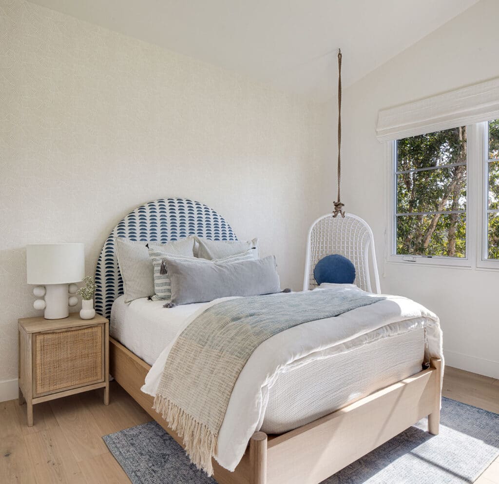 Bedroom in Manhattan Beach, CA with hanging chair built by RJ Smith Construction
